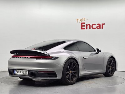 PORSCHE 911 - 4