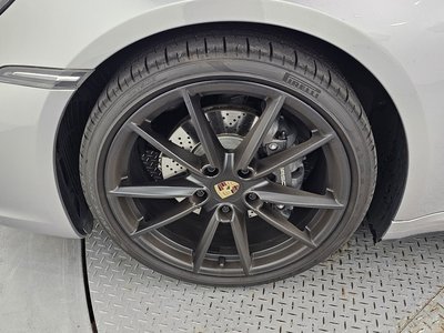 PORSCHE 911 - 6
