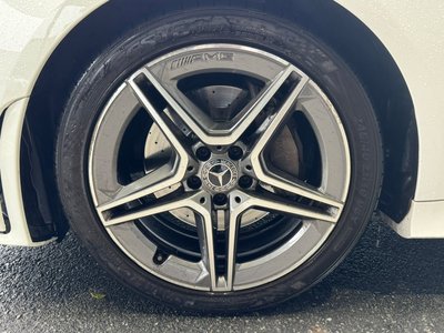 MERCEDES-BENZ CLS - 8