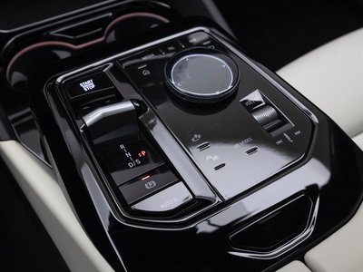 BMW 5 SERIES - 9
