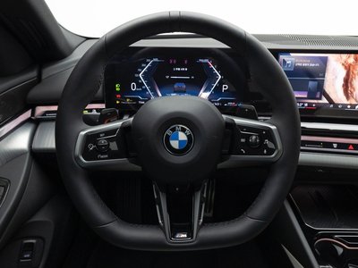 2025 BMW 5 SERIES 缩略图 14