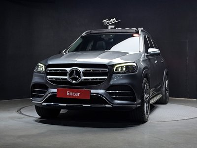 MERCEDES-BENZ GLS - 2