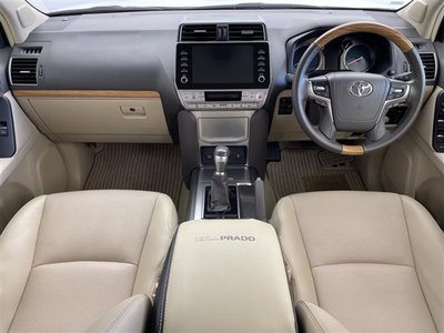 TOYOTA LAND CRUISER PRADO - 2