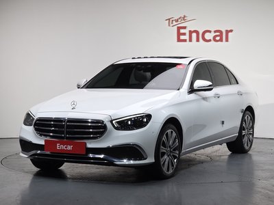 MERCEDES-BENZ E-CLASS - 1