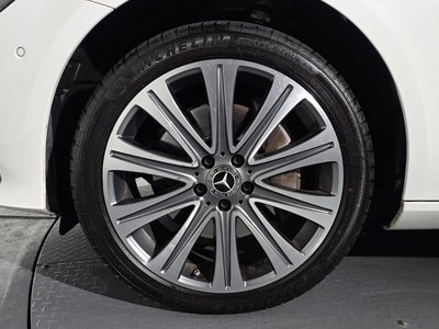 MERCEDES-BENZ E-CLASS - 6