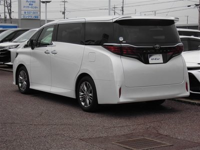 2023 Toyota ALPHARD — фото 5