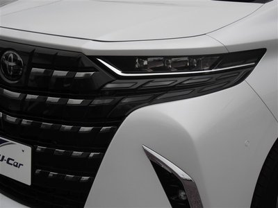 2023 Toyota ALPHARD — фото 8