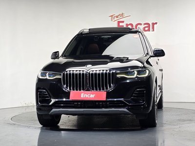 2022 BMW X7 照片 2