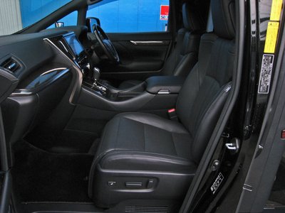 صورة مصغرة 70 لـ 2019 TOYOTA ALPHARD
