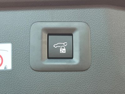 2025 Toyota ALPHARD thumbnail 42
