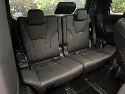 صورة 10 لـ 2025 Toyota ALPHARD