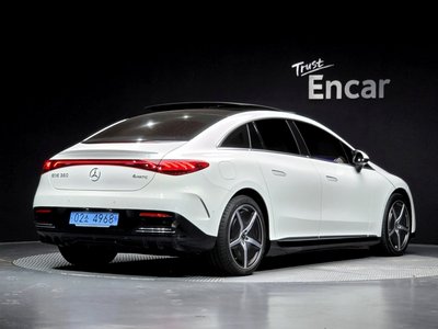 MERCEDES-BENZ EQE - 3