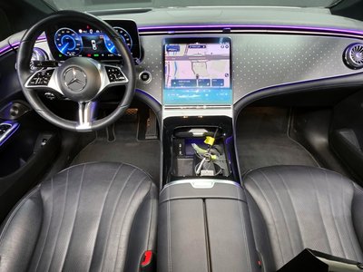 MERCEDES-BENZ EQE - 5