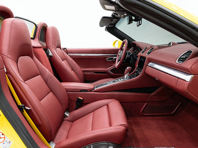 صورة مصغرة 16 لـ 2024 Porsche 718