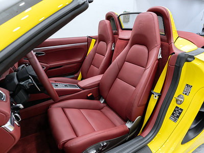 صورة 10 لـ 2024 Porsche 718
