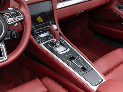 صورة 9 لـ 2024 Porsche 718