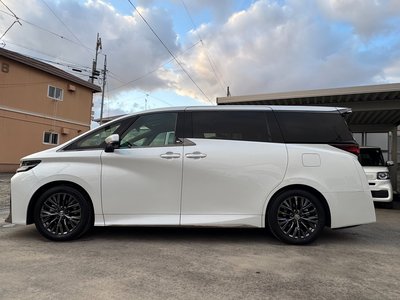 TOYOTA VELLFIRE - 8