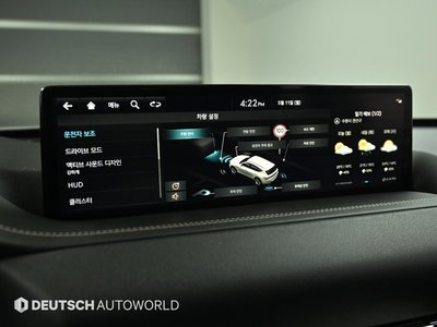 2022 Genesis GV80 thumbnail 18