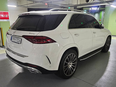 صورة 3 لـ 2023 Mercedes-BENZ GLE
