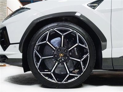 2024 Lamborghini URUS 缩略图 17