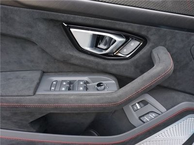2024 Lamborghini URUS 缩略图 60