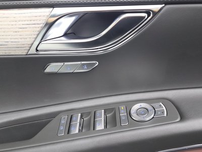 2024 Genesis GV80 — миниатюра 28