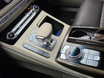 2019 Genesis G90 — фото 9