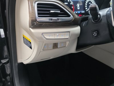 2019 Genesis G90 thumbnail 14