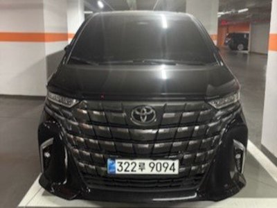 2025 Toyota ALPHARD photo 1