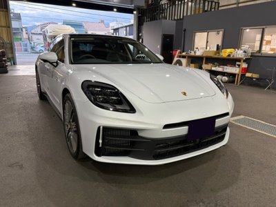 PORSCHE PANAMERA - 2