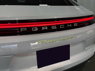 PORSCHE PANAMERA - 7