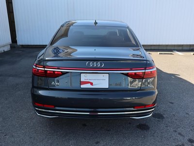 AUDI A8 - 6