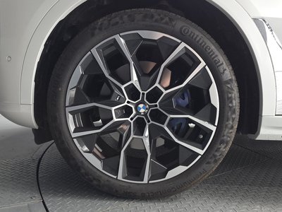 BMW X7 - 6