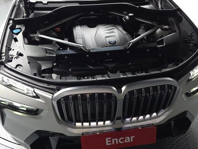 BMW X7 - 7