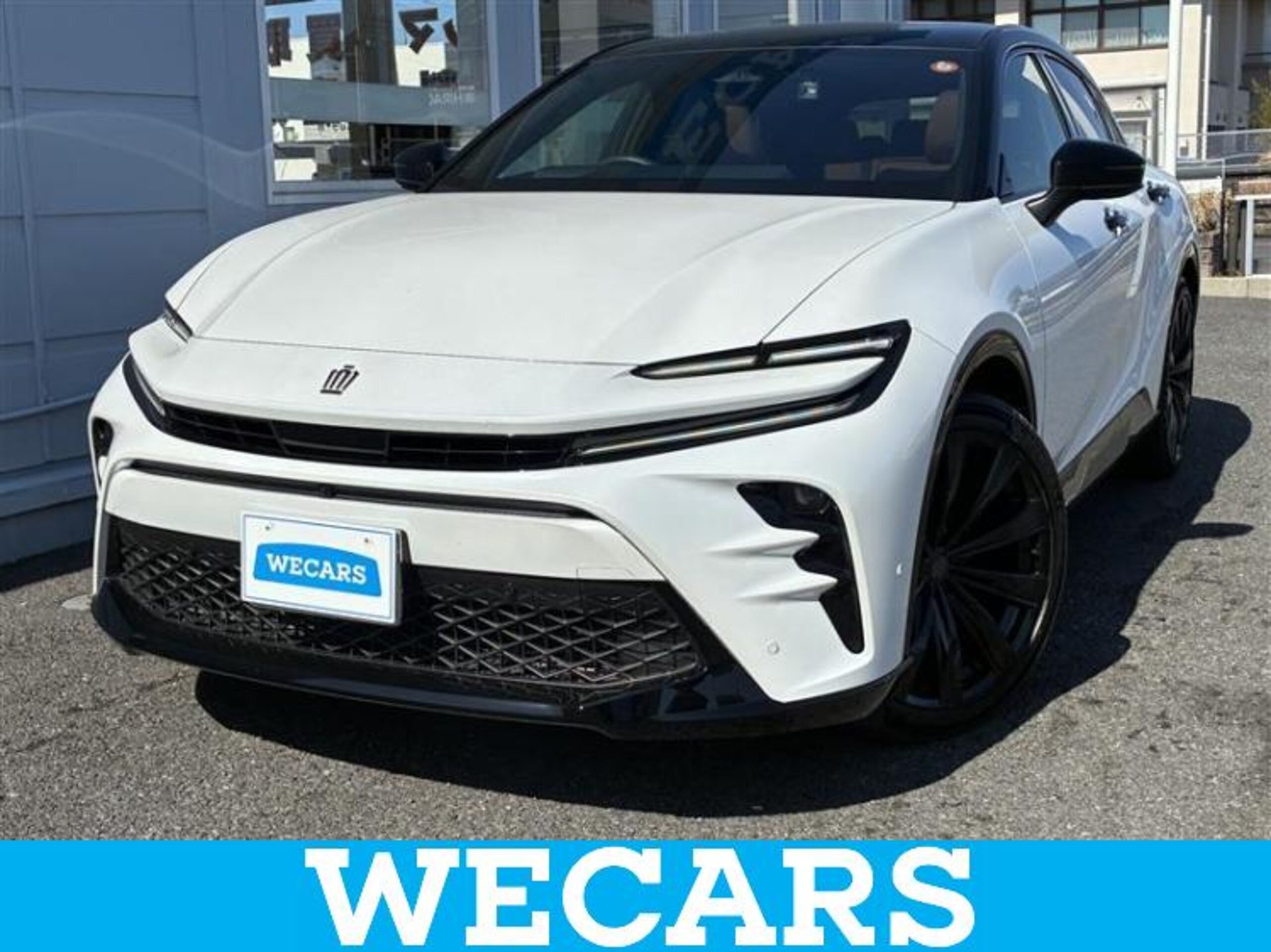 TOYOTA CROWN SPORT - View 1