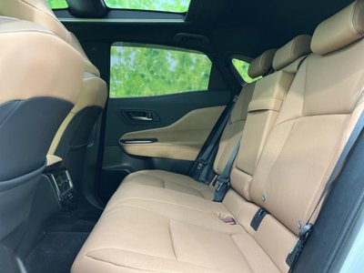 TOYOTA CROWN SPORT - 8