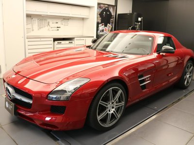 MERCEDES-BENZ SLS AMG