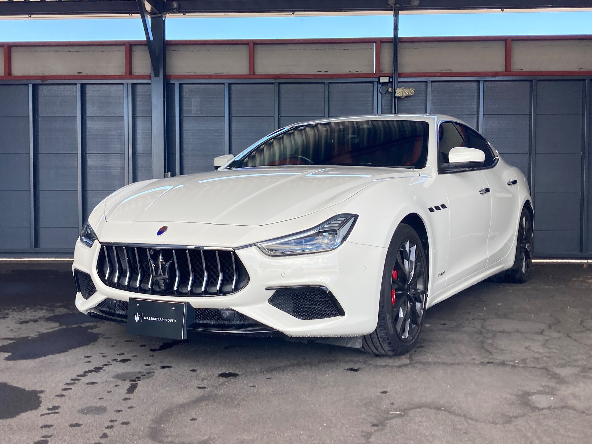 MASERATI GHIBLI - View 1