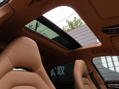PORSCHE PANAMERA - 2