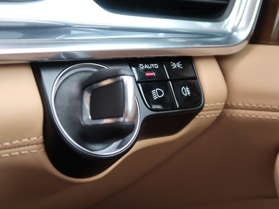 2020 Porsche PANAMERA 缩略图 14