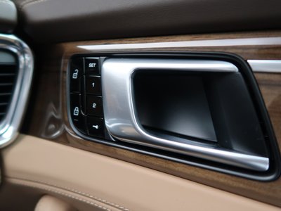 2020 Porsche PANAMERA 缩略图 37