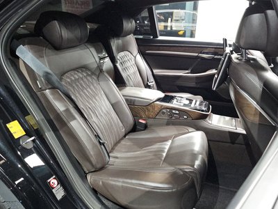 2020 Genesis G90 缩略图 18