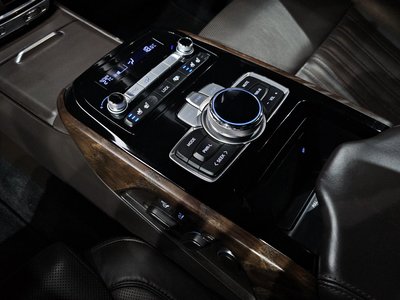 2020 Genesis G90 缩略图 27