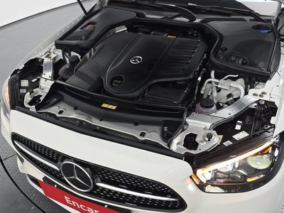 MERCEDES-BENZ E-CLASS - 7