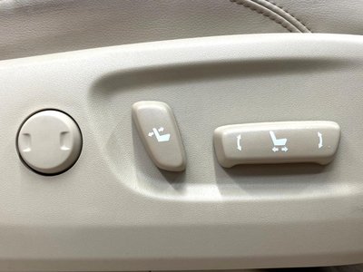 TOYOTA LAND CRUISER PRADO - 9