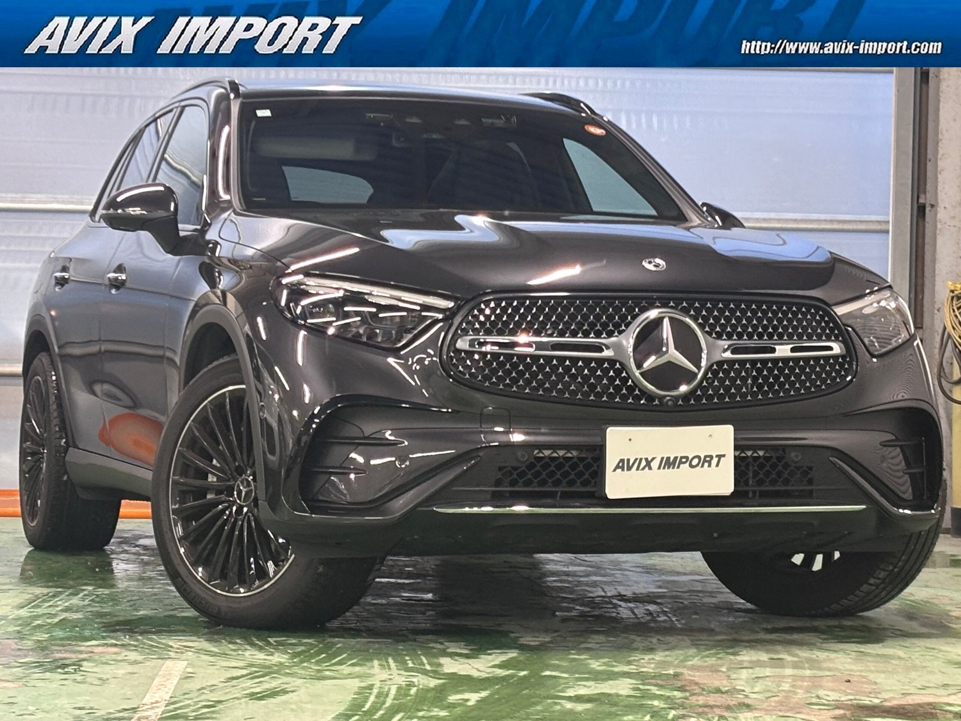 MERCEDES-BENZ GLC - View 1