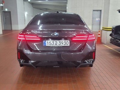 BMW 5 SERIES - 3