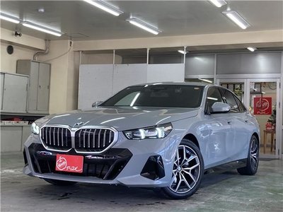 BMW 5 SERIES - 5