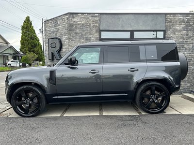 LAND ROVER DEFENDER - 10