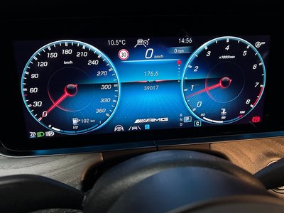 MERCEDES-BENZ GT AMG - 8